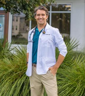 Dr. Jonathan Tubbs